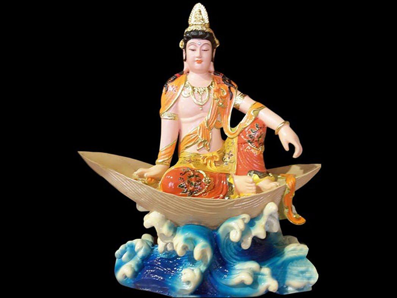 Quan Thế Âm Bồ Tát khi hiện hữu là nam giới 
